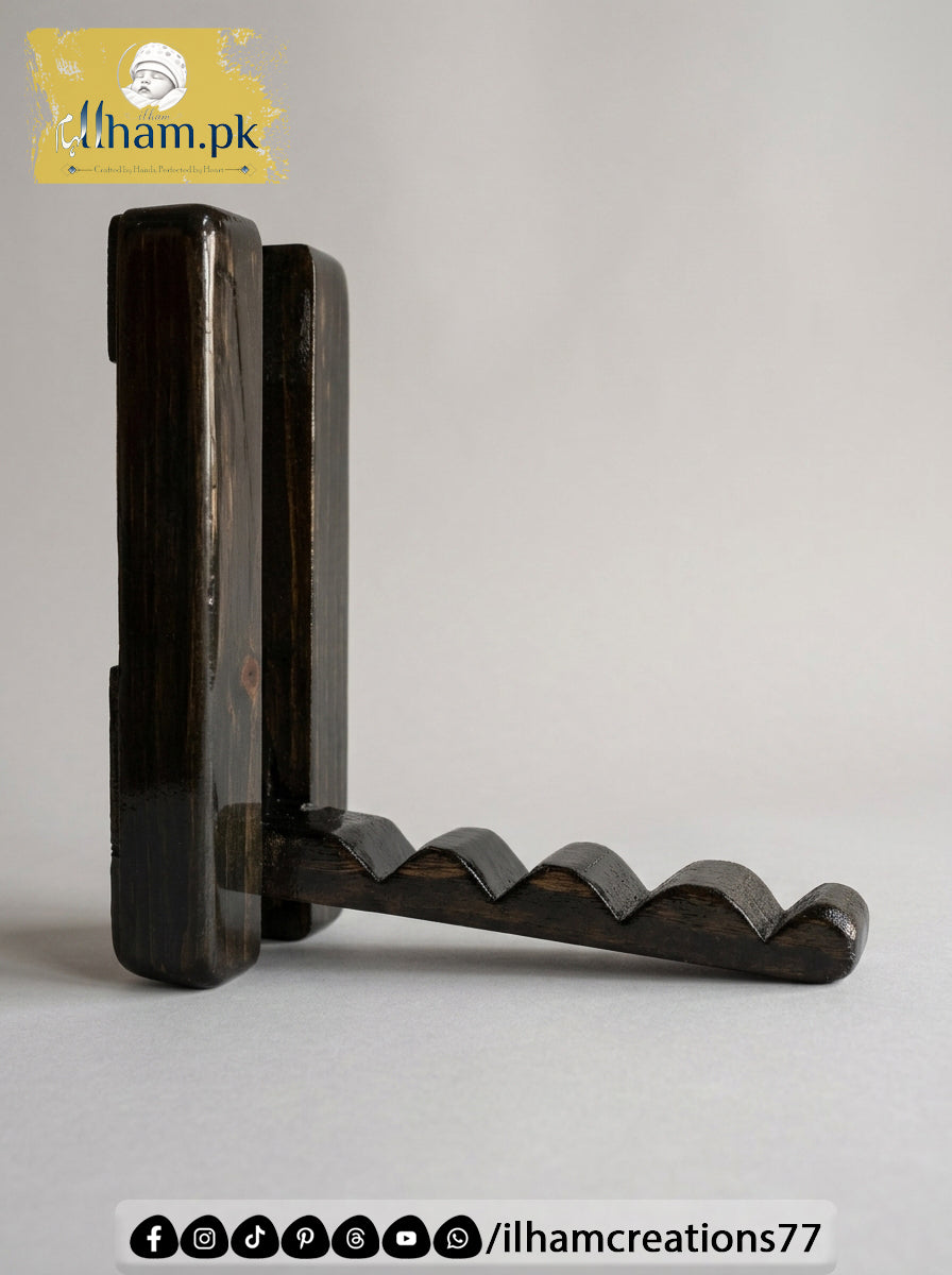 Mini Wooden Wall Mounted Hanger for 4 Clothes Hangers - Ilham Creations